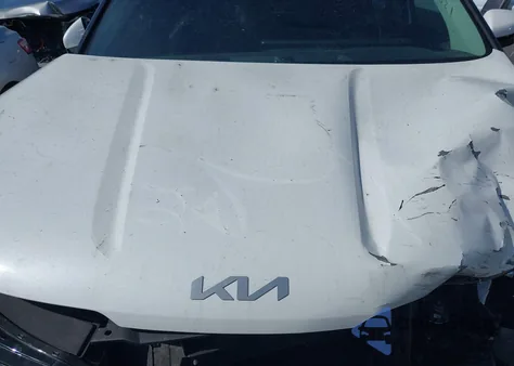 2025 Kia Carnival Mpv Lxs z USA, uszkodzony, nr VIN KNDNB5K3XS6456981